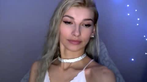 Ask me online show from March 19, 2026, 11:42 pm