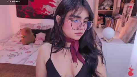 Lilith  online show from June 4, 2026, 1:28 pm