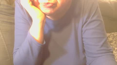 Snapshot of tight_kitty55 chatting on December 19, 2024, 8:13 pm tight Kitty55 online show from December 19, 2024, 8:13 pm