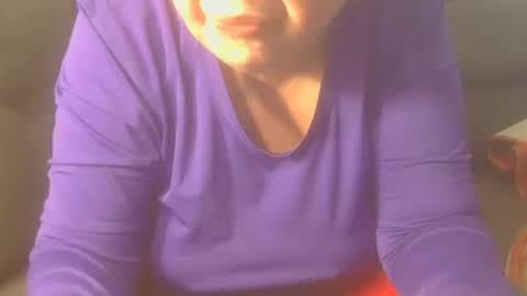 Snapshot of tight_kitty55 chatting on October 20, 2025, 7:03 pm tight Kitty55 online show from October 20, 2025, 7:03 pm