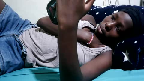 tight_pussie online show from July 13, 2026, 9:50 pm