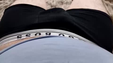 Snapshot of tightsmanuk91 chatting on April 27, 2026, 12:03 pm Tightsmaleuk.pantyhosehairymale online show from April 27, 2026, 12:03 pm