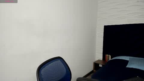 Snapshot of tim__fox chatting on June 30, 2026, 12:06 pm Tim Fox online show from June 30, 2026, 12:06 pm