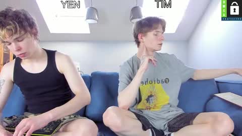 Snapshot of tim_milll chatting on March 9, 2025, 6:39 am Tim online show from March 9, 2025, 6:39 am