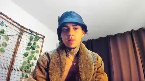 Snapshot of timewith_sebas chatting on January 27, 2025, 2:31 am salem online show from January 27, 2025, 2:31 am