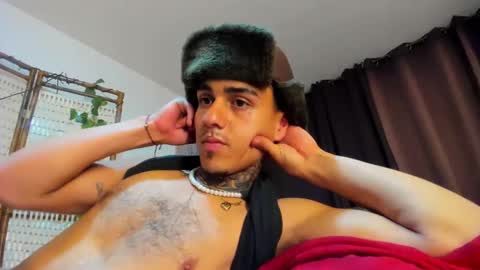 Snapshot of timewith_sebas chatting on March 12, 2025, 1:25 am salem online show from March 12, 2025, 1:25 am