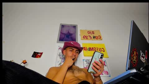 Snapshot of timewith_sebas chatting on September 22, 2025, 4:09 pm salem online show from September 22, 2025, 4:09 pm