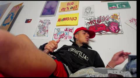 Snapshot of timewith_sebas chatting on January 8, 2026, 4:53 pm salem online show from January 8, 2026, 4:53 pm