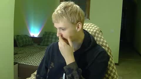 Snapshot of timkinky chatting on November 26, 2025, 9:49 pm Tim WhiteS online show from November 26, 2025, 9:49 pm