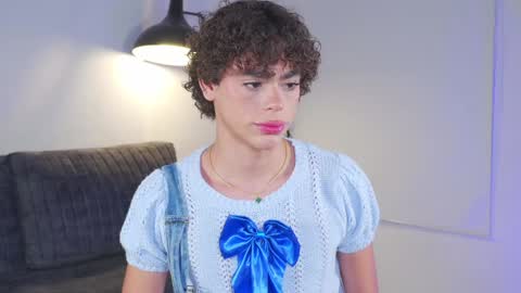 Snapshot of timmyshy chatting on January 11, 2025, 11:34 am timmyshy online show from January 11, 2025, 11:34 am