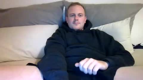 Snapshot of timothy__sf chatting on October 23, 2025, 5:55 pm Tim online show from October 23, 2025, 5:55 pm