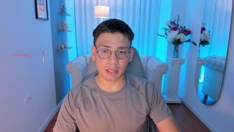 Snapshot of timothy_jones1 chatting on June 2, 2026, 2:13 am timi jones online show from June 2, 2026, 2:13 am