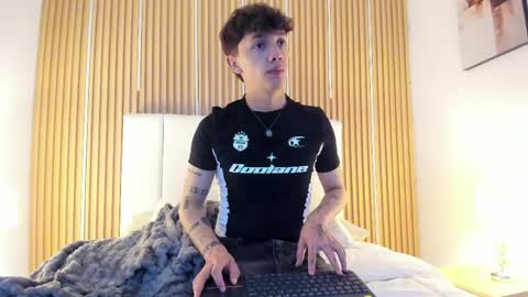 Snapshot of timothy_ross chatting on June 8, 2026, 8:31 pm Timothy 21 years old online show from June 8, 2026, 8:31 pm