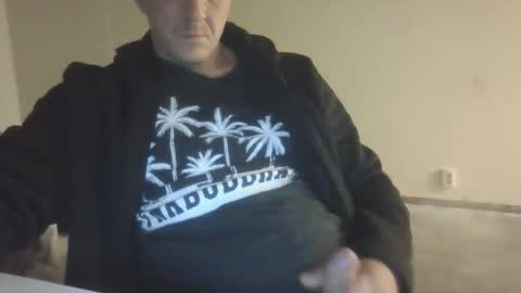 timswe90 online show from April 19, 2026, 11:18 pm