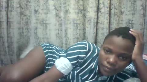 Snapshot of tina2030 chatting on October 4, 2025, 4:49 pm christine online show from October 4, 2025, 4:49 pm