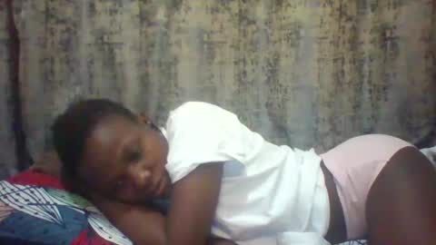 Snapshot of tina2030 chatting on October 21, 2025, 9:37 pm christine online show from October 21, 2025, 9:37 pm