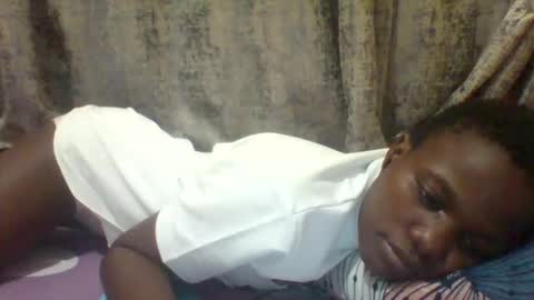 Snapshot of tina2030 chatting on October 30, 2025, 8:49 am christine online show from October 30, 2025, 8:49 am