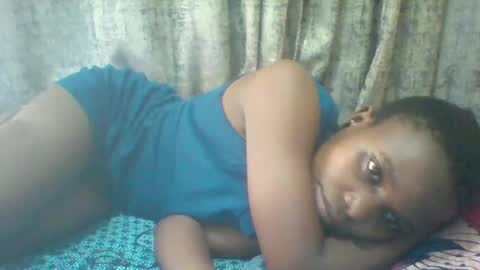 Snapshot of tina2030 chatting on November 2, 2025, 1:35 pm christine online show from November 2, 2025, 1:35 pm