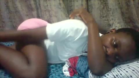 Snapshot of tina2030 chatting on November 8, 2025, 8:07 pm christine online show from November 8, 2025, 8:07 pm