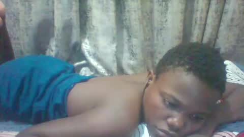 Snapshot of tina2030 chatting on November 23, 2025, 2:33 am christine online show from November 23, 2025, 2:33 am