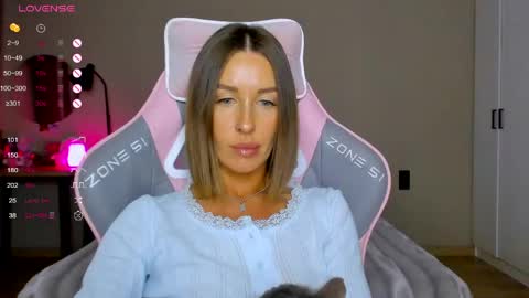Tina online show from May 12, 2026, 11:18 am
