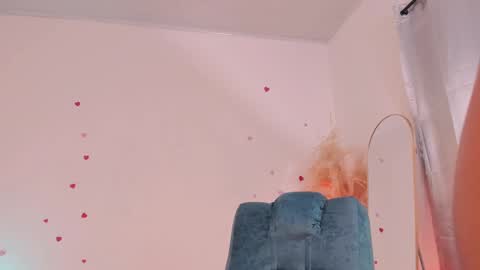 T I N A online show from September 16, 2025, 4:30 pm