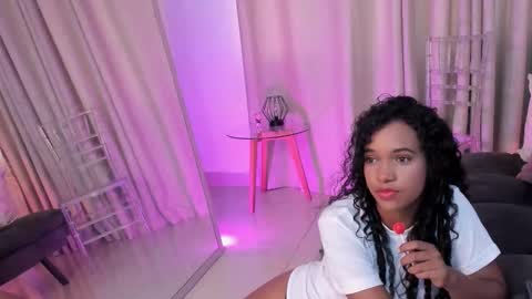 T I N A online show from February 6, 2026, 4:21 pm