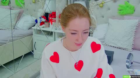 Tina online show from December 17, 2025, 4:18 am