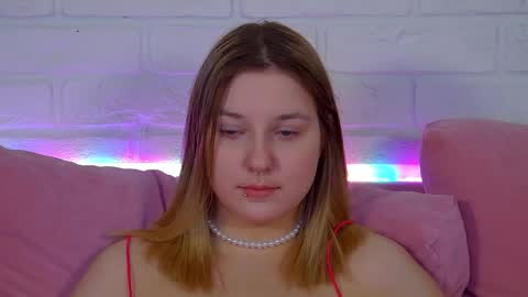 TinaBurton online show from April 30, 2026, 5:19 pm