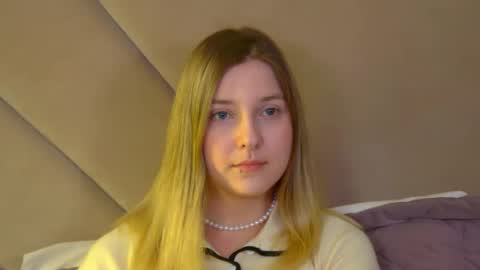 Snapshot of tinaburton chatting on July 14, 2026, 5:18 pm TinaBurton online show from July 14, 2026, 5:18 pm