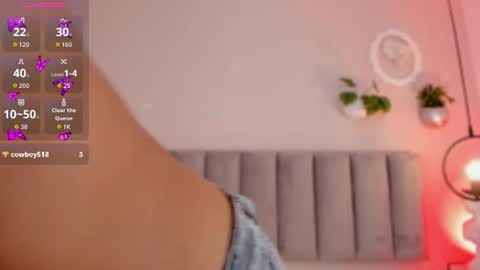 Tina online show from June 16, 2026, 9:06 pm