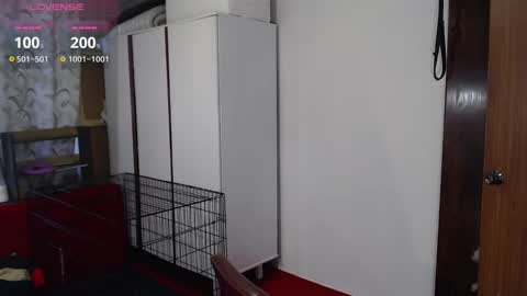 Snapshot of tinaflower chatting on March 12, 2025, 2:23 pm TinaFlower online show from March 12, 2025, 2:23 pm