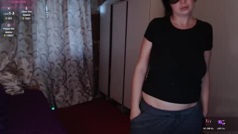 Snapshot of tinaflower chatting on October 18, 2025, 2:18 pm TinaFlower online show from October 18, 2025, 2:18 pm