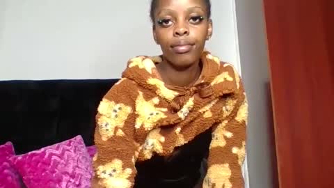 Snapshot of tinashe004 chatting on May 15, 2026, 11:12 pm tinashe online show from May 15, 2026, 11:12 pm