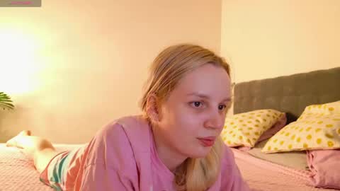 Snapshot of tinasiner chatting on May 16, 2026, 3:00 pm tinasiner online show from May 16, 2026, 3:00 pm