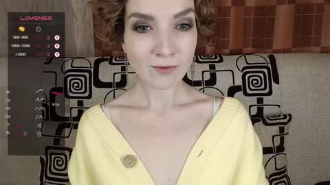 Snapshot of tinawincee chatting on November 10, 2025, 4:55 am Tina online show from November 10, 2025, 4:55 am