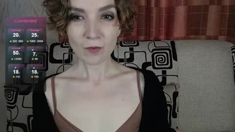 Snapshot of tinawincee chatting on May 14, 2026, 4:52 am Tina online show from May 14, 2026, 4:52 am