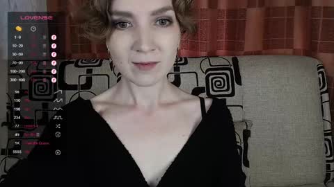 Snapshot of tinawincee chatting on May 28, 2026, 4:54 am Tina online show from May 28, 2026, 4:54 am