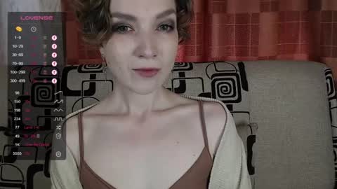 Snapshot of tinawincee chatting on June 11, 2026, 4:54 am Tina online show from June 11, 2026, 4:54 am