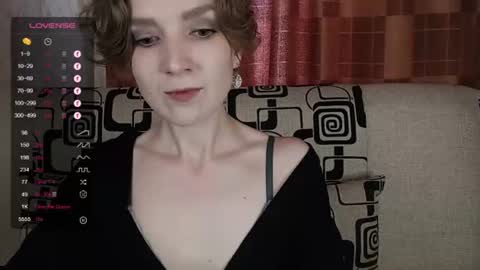 Snapshot of tinawincee chatting on June 28, 2026, 4:51 am Tina online show from June 28, 2026, 4:51 am