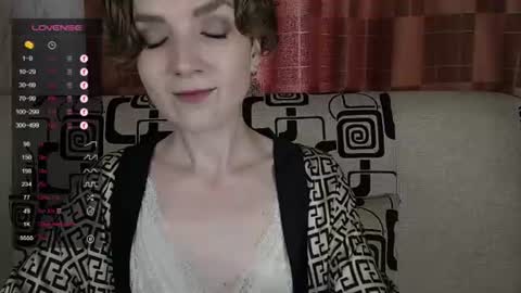 Snapshot of tinawincee chatting on July 11, 2026, 4:59 am Tina online show from July 11, 2026, 4:59 am