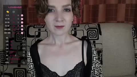 Snapshot of tinawincee chatting on July 12, 2026, 5:09 am Tina online show from July 12, 2026, 5:09 am