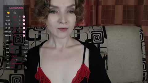 Snapshot of tinawincee chatting on July 23, 2026, 5:27 am Tina online show from July 23, 2026, 5:27 am