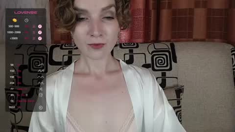 Snapshot of tinawincee chatting on July 31, 2026, 4:56 am Tina online show from July 31, 2026, 4:56 am