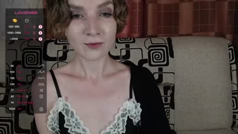 Snapshot of tinawincee chatting on August 1, 2026, 5:07 am Tina online show from August 1, 2026, 5:07 am