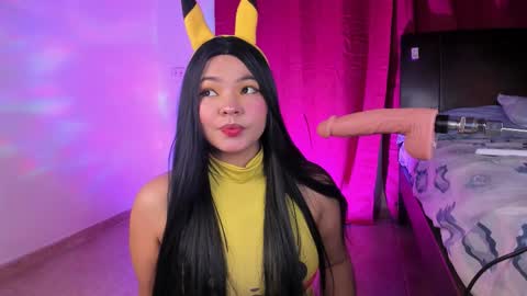 tinixmorgan online show from November 28, 2025, 4:04 am