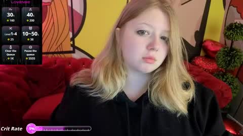 TinkerrBelll online show from April 25, 2026, 7:44 pm