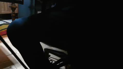 Snapshot of tinkertrain420 chatting on December 25, 2024, 6:09 pm tinkertrain420 online show from December 25, 2024, 6:09 pm