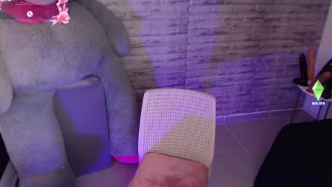 Tinna Goddess online show from February 10, 2026, 3:49 pm