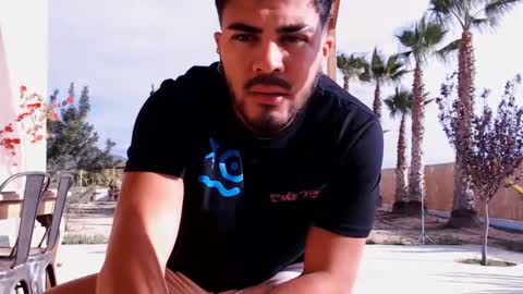 Snapshot of tinoclandestino chatting on December 13, 2024, 10:19 am tinoclandestino online show from December 13, 2024, 10:19 am